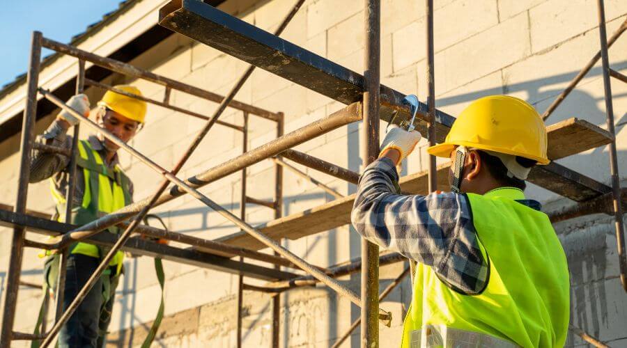 Professional fairlawn roofing services in Flint, MI